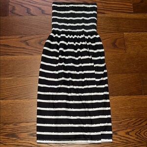 Amazon Black and White Strapless Dress
